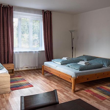 Apartments Gala Абертами Екстер'єр фото